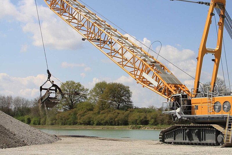 Special design: dragline bucket for dragline excavators by Rädlinger